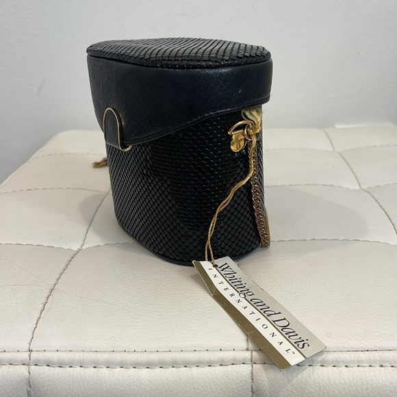 Whiting Davis Sequin Chain Maille Box Clutch - Picture 3 of 5